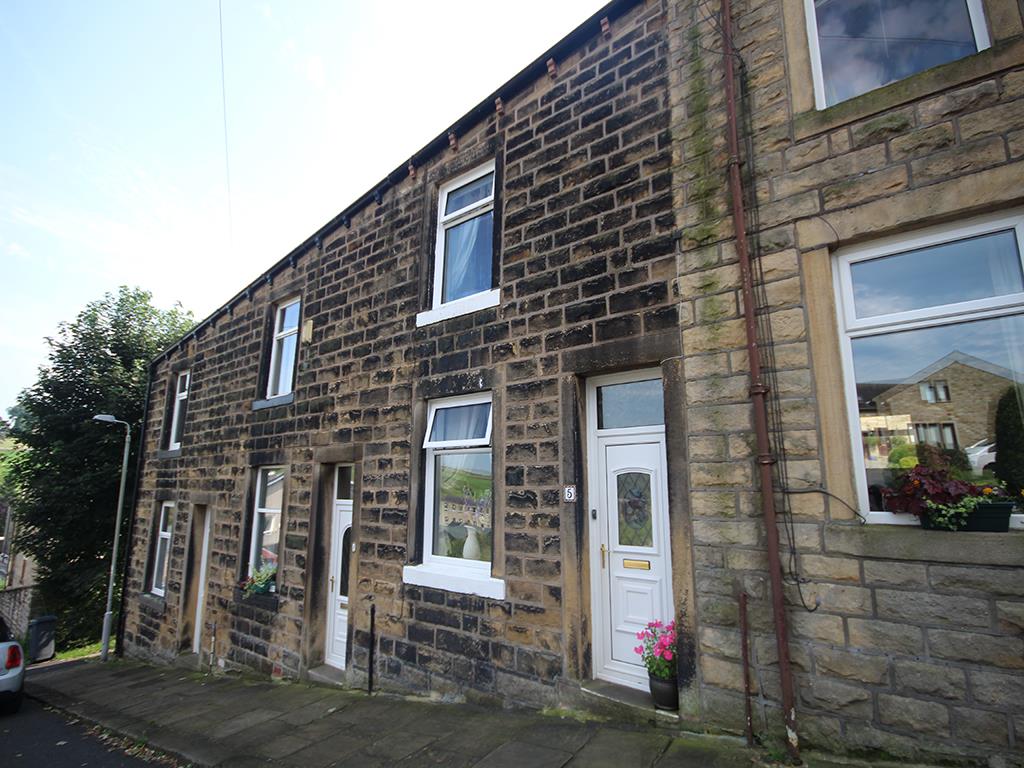 2 bedroom terraced house To Let in Trawden, Colne - Main Image
